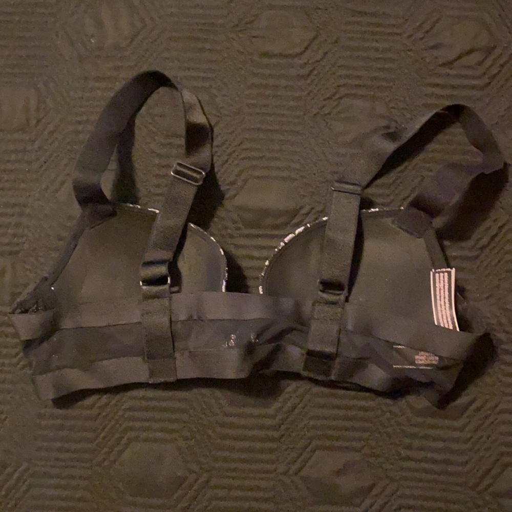 Victoria’s Secret bra - Picture 2 of 3